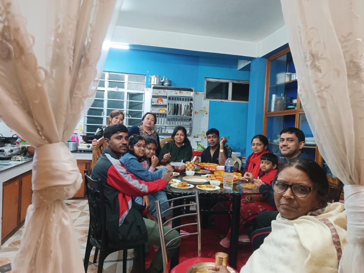 Pradhan Homestay Mirik - Homestay Beside Mirik Lake Eksteriør bilde