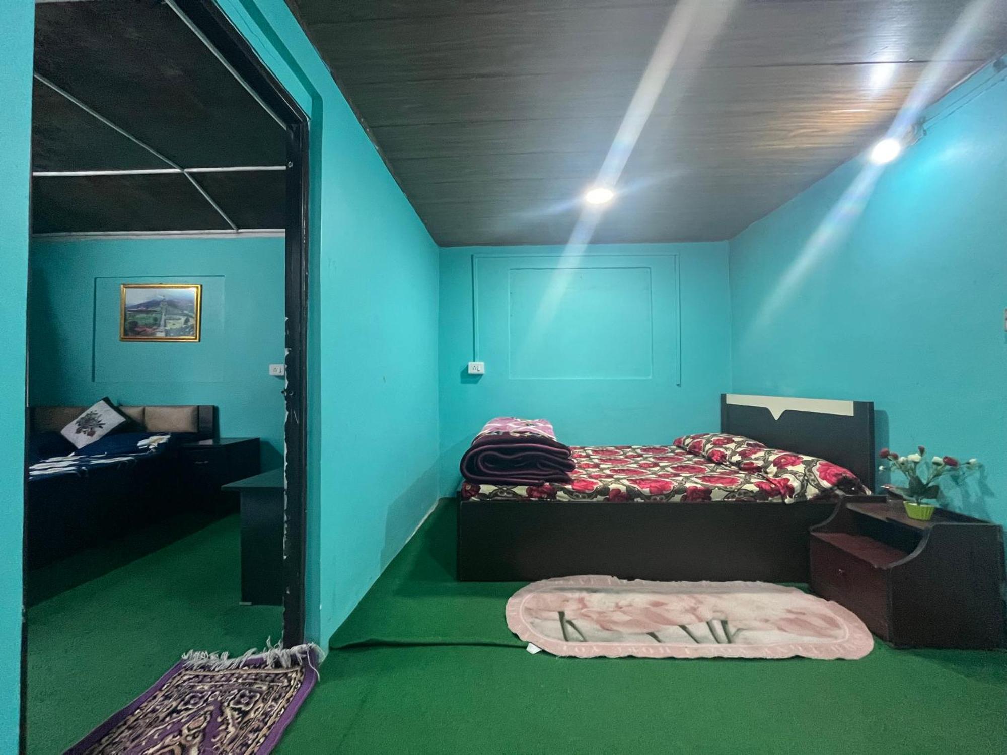 Pradhan Homestay Mirik - Homestay Beside Mirik Lake Eksteriør bilde